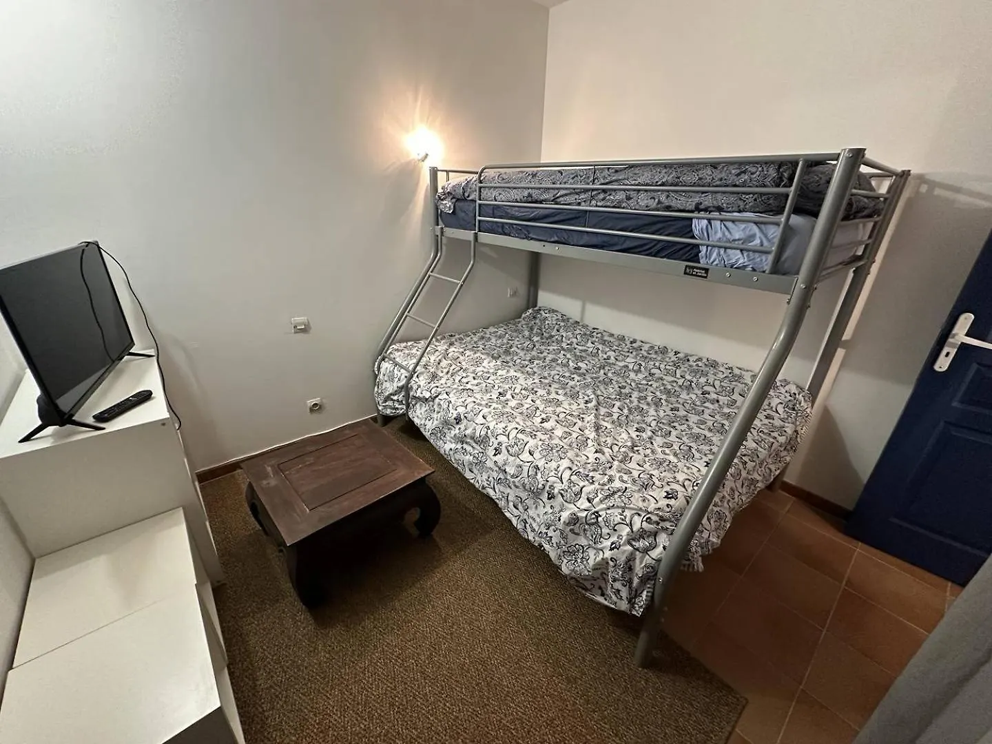 Appartement T3 - Centre Ville - Climatisation - Internet Saintes-Maries-de-la-Mer France