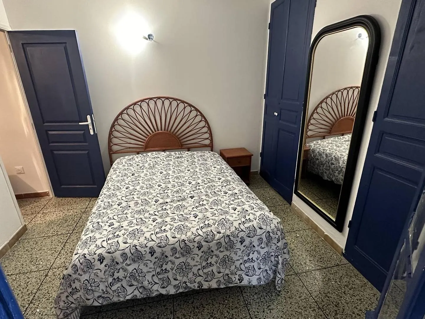 Apartment Appartement T3 - Centre Ville - Climatisation - Internet Saintes-Maries-de-la-Mer France